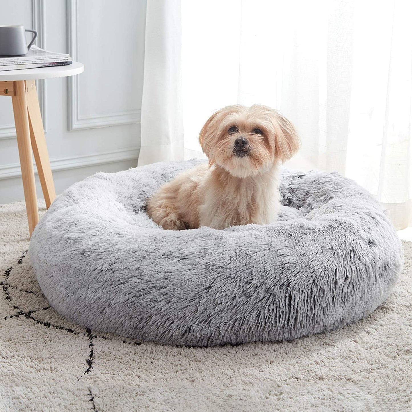 Ultimate Cozy Calming Donut Bed for Dogs & Cats - Luxurious Fluffy Faux Fur for Unmatched Comfort